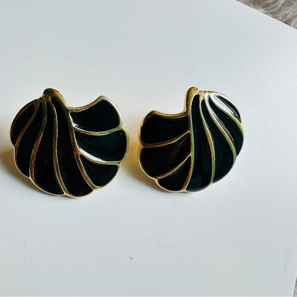 Vintage Enamel Gold Floral Earrings